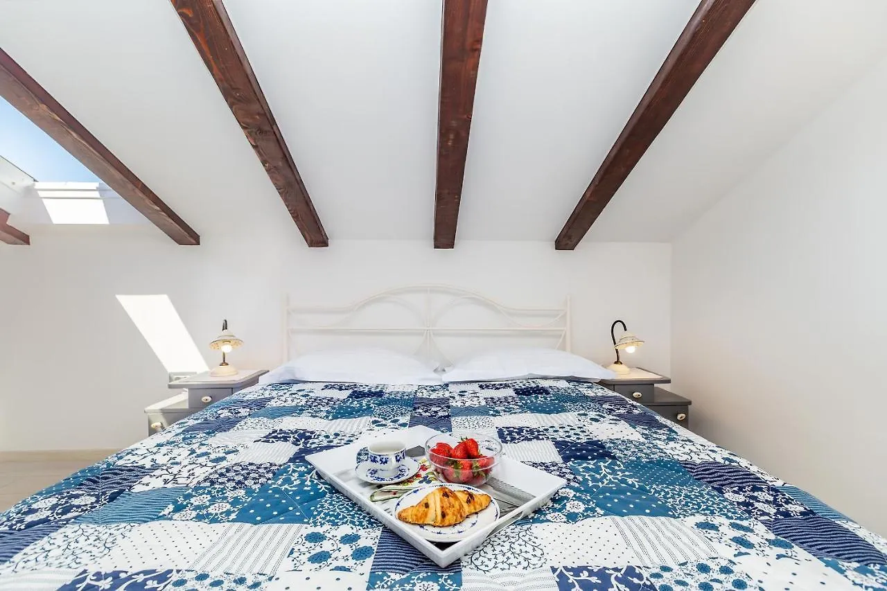 Holiday House Maslina Pinezići 크로아티아